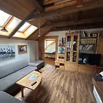 Appartement Im Gruenen Mit Pool
